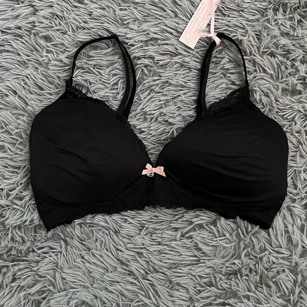 Victoria’s Secret bra